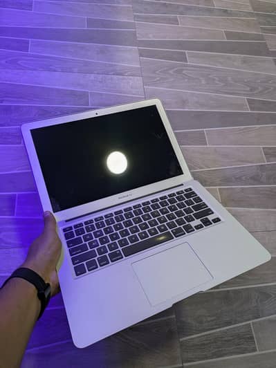 MacBook Air 2015 13" 4/128 Fresh
