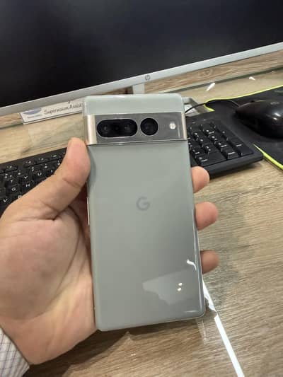 Google Pixel 7 Pro Condition 10/10