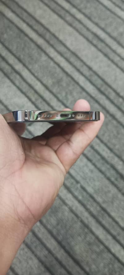 Apple iPhone 12 Pro