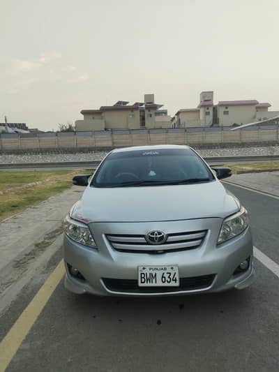 Toyota Corolla Altis 2011