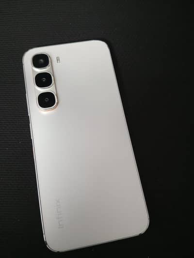 Infinix Hot 60 Pro