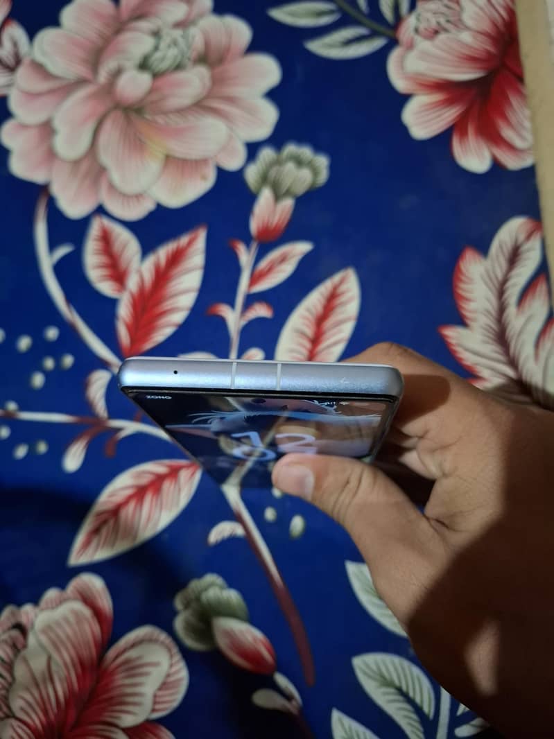 Google Pixel 7a 2