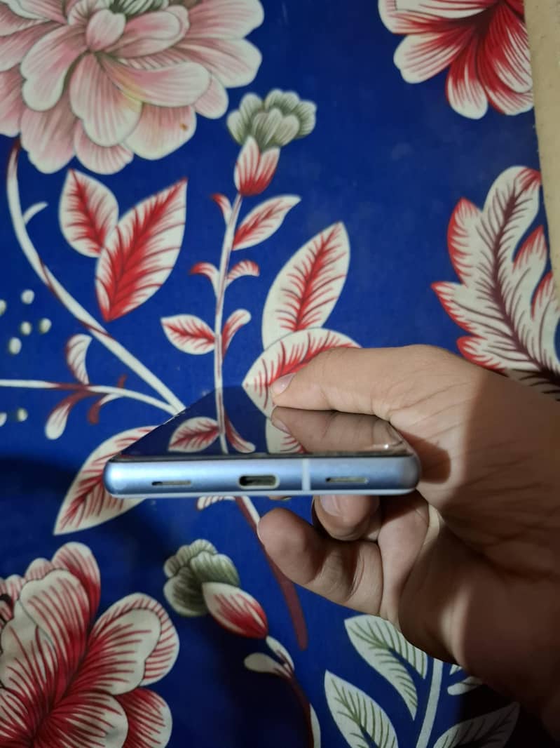 Google Pixel 7a 3