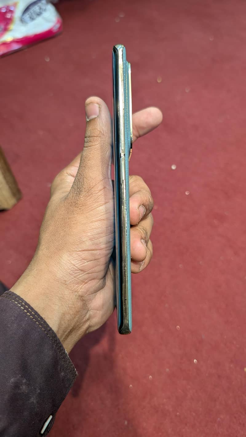 Infinix Zero 30 3