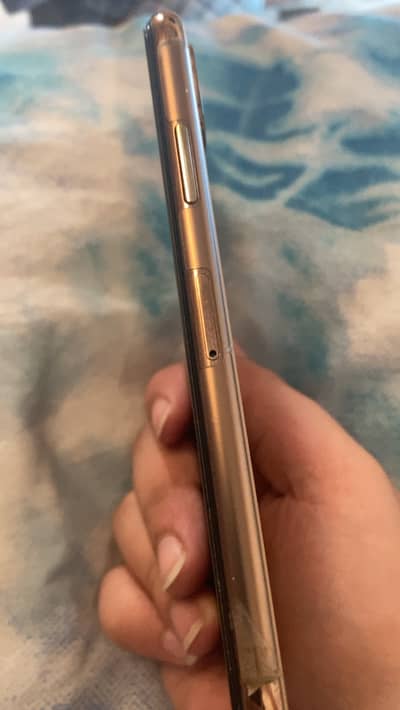 I phone xs