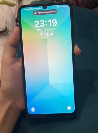 Samsung Mobile A06