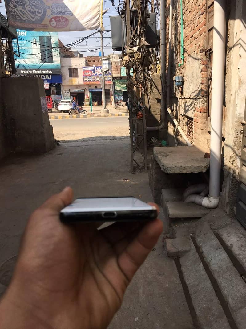 Google Pixel 6a 1
