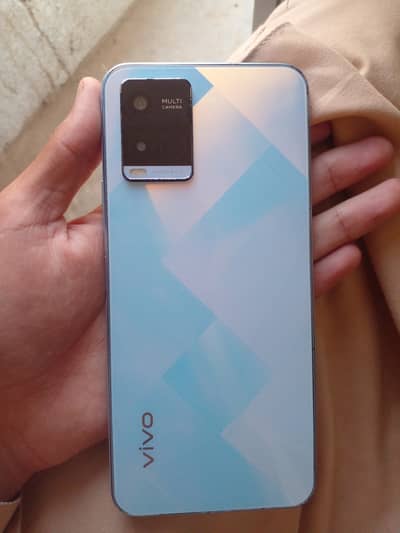 Vivo y21 4/64 Used phone 9/10