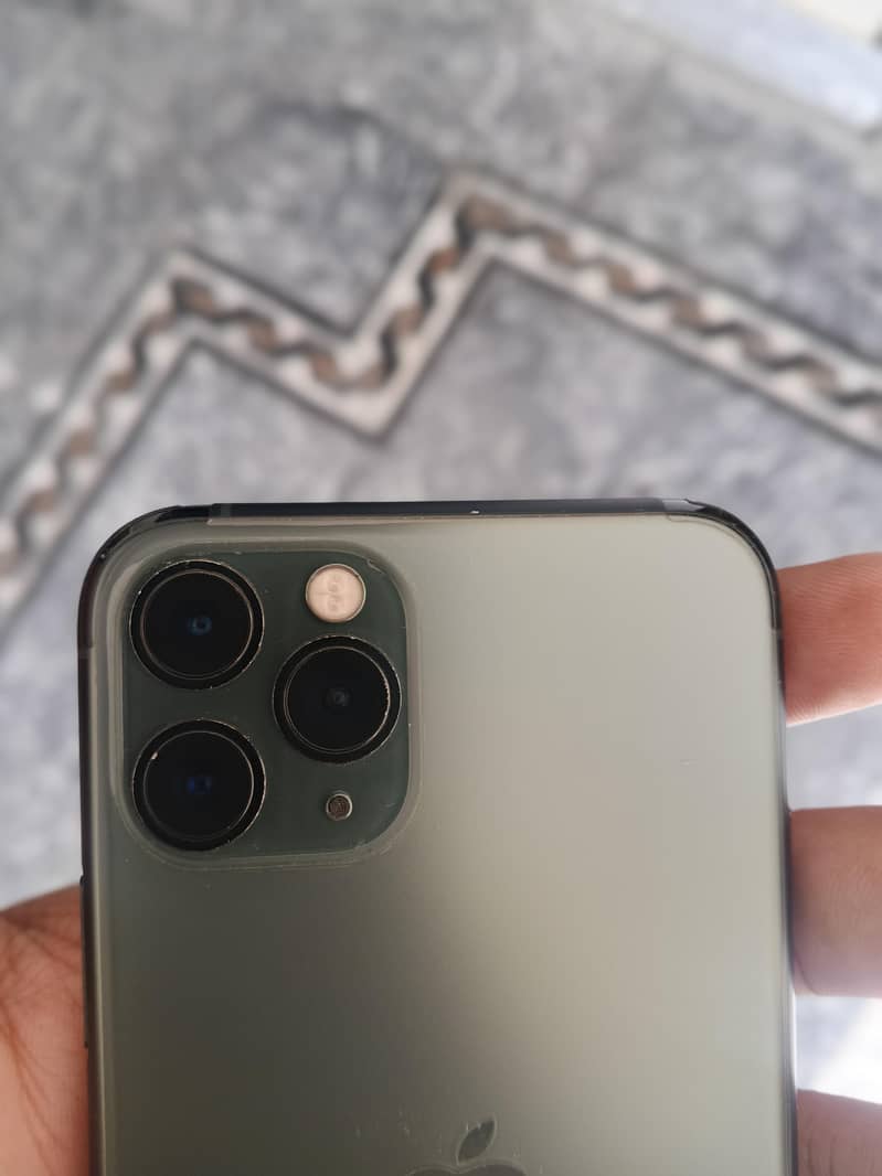 Apple iPhone 11 Pro 5
