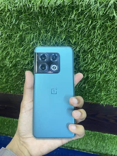 One Plus 10 Pro