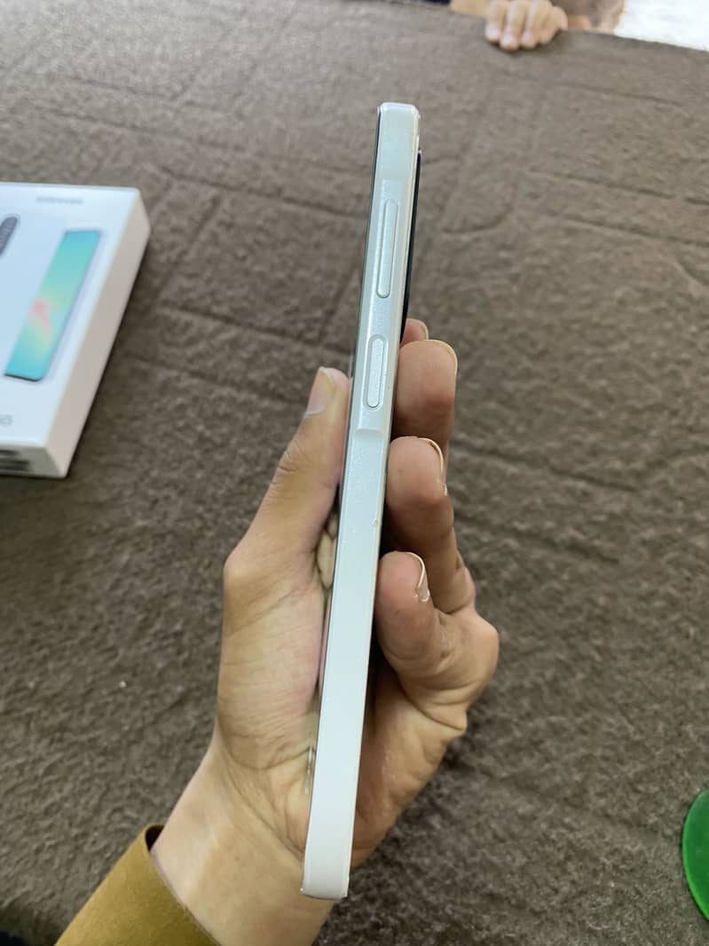 Samsung a26 7