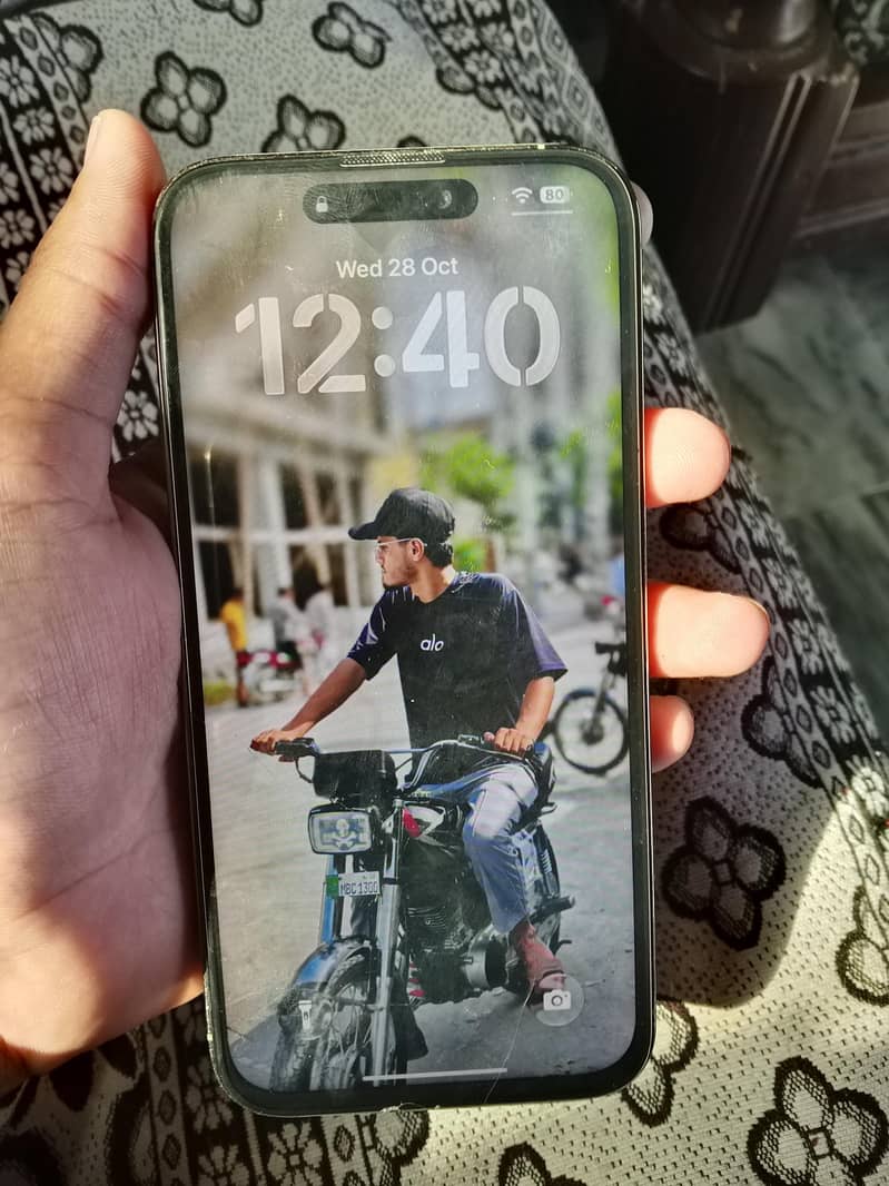 Apple iPhone 14 Pro Max 0