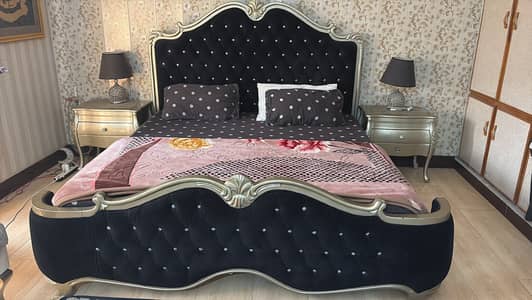 Beautiful bridal look bedset side tables dressing