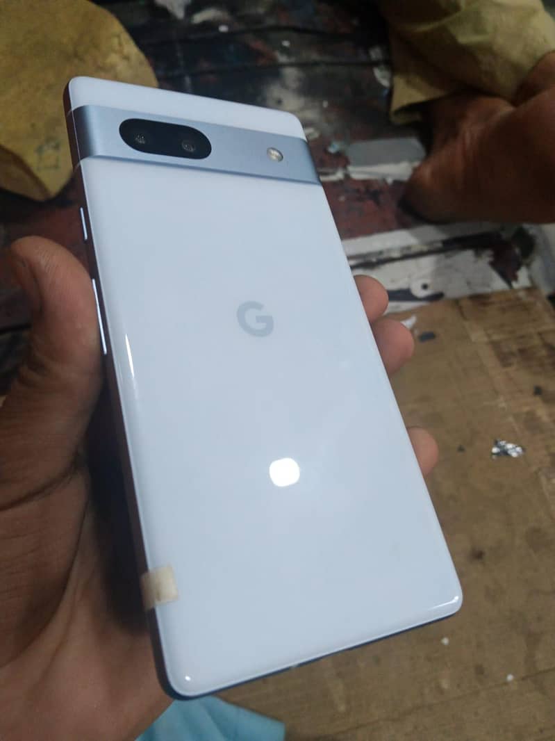 Google Pixel 7a 1