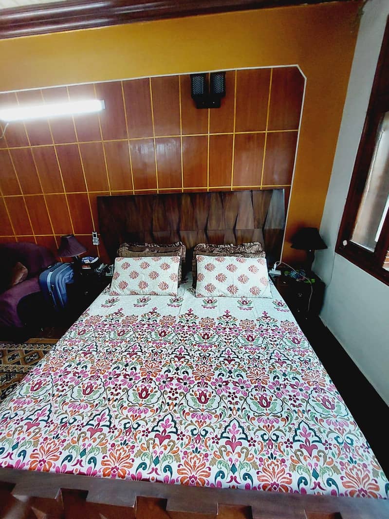 Double Bed set available for sale in very good condition - Beds ...