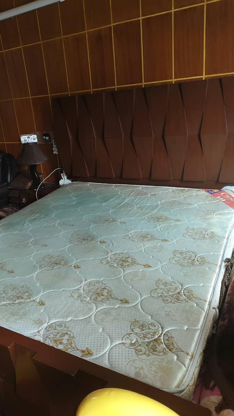 Double Bed set available for sale in very good condition - Beds ...