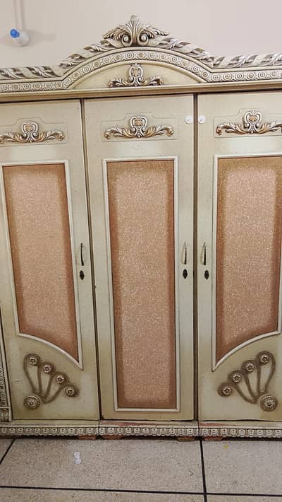 3 Door used Wooden Wardrobes for sale in Karachi , 12.5k