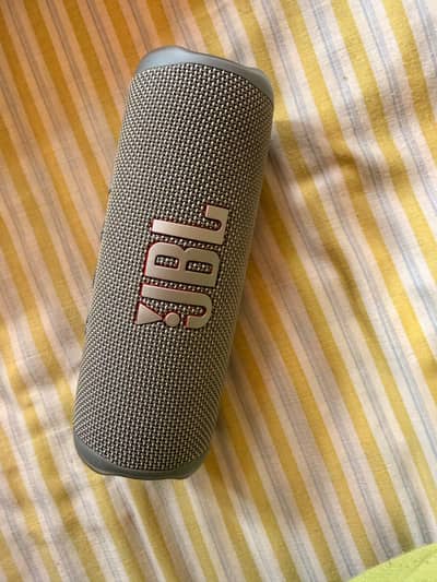 JBL FLIP 6 PORTABLE SPEAKER FOR SALE