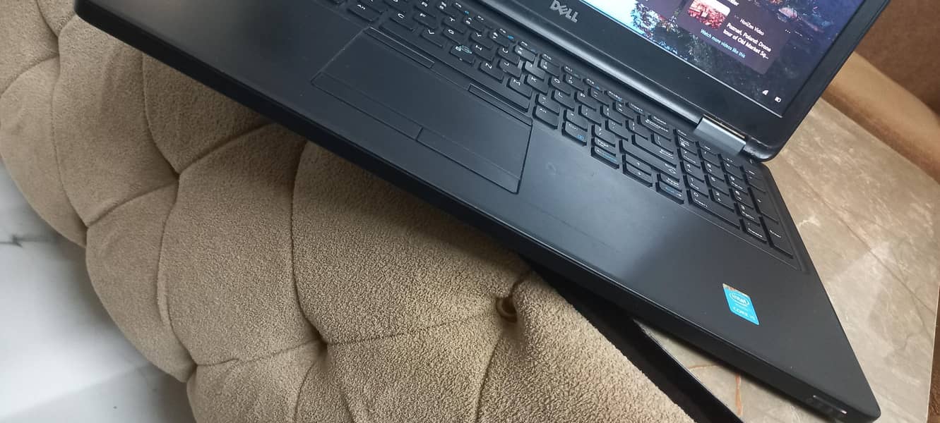 Laptop core i5 1