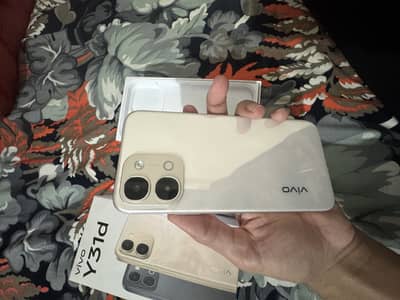 Vivo y31d 6/128 Gold