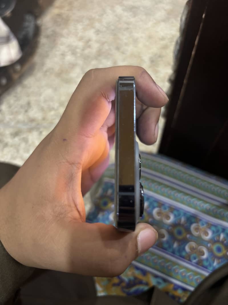 Apple iPhone 13 Pro 7