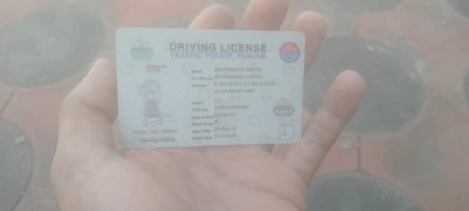 m ak mahnti or tajarbay kar driver hn Mera expirence 10sal sy zyada hy
