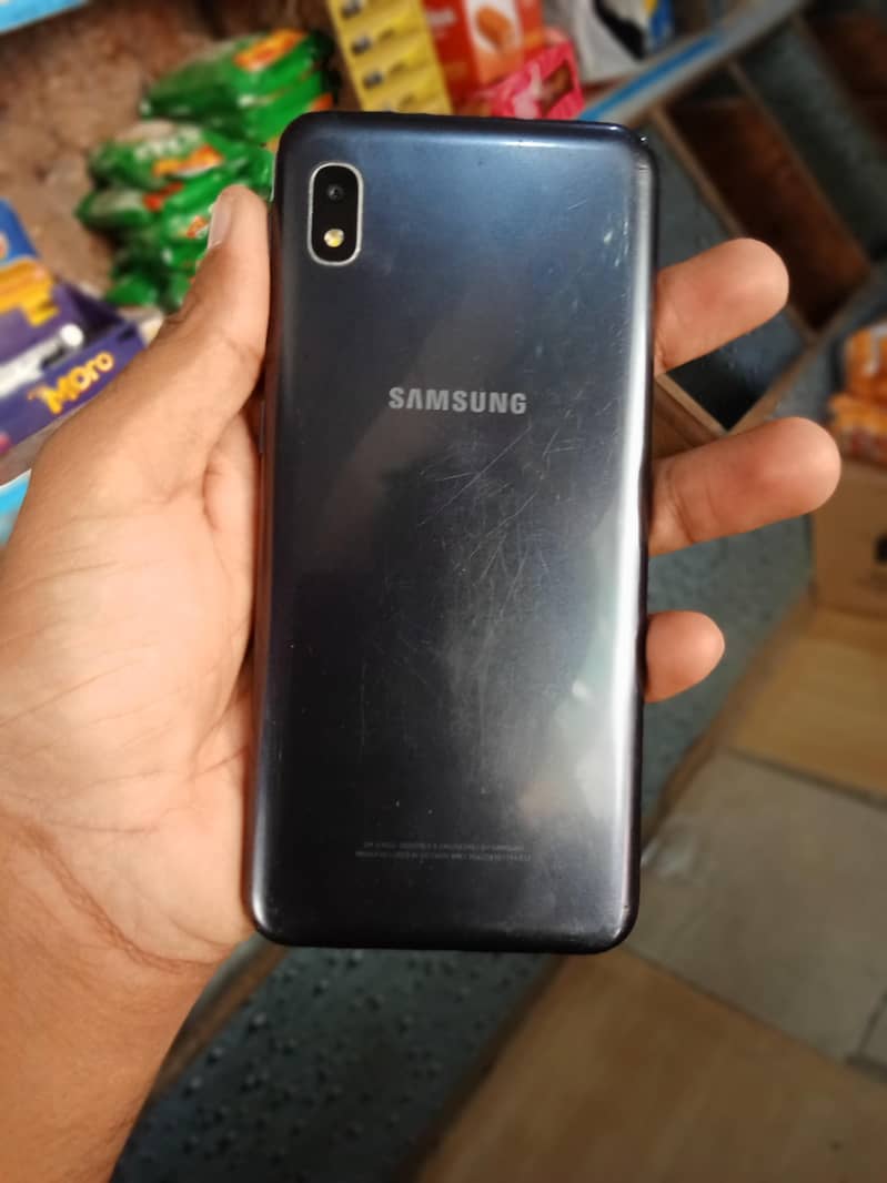 Samsung Mobile A10e 1