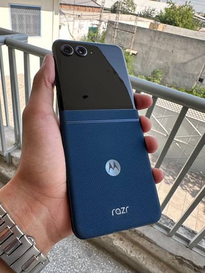 Motorola Razr 60