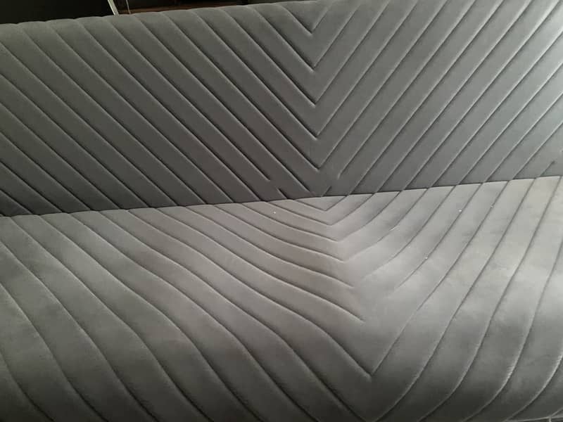 Sofa 3 seater 10