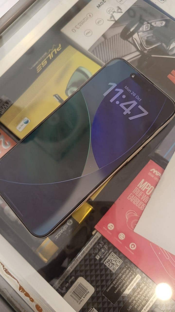 Apple iPhone 15 Pro Max 3
