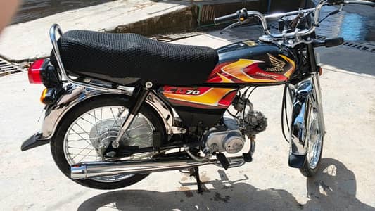 Honda CD70 2025/2026