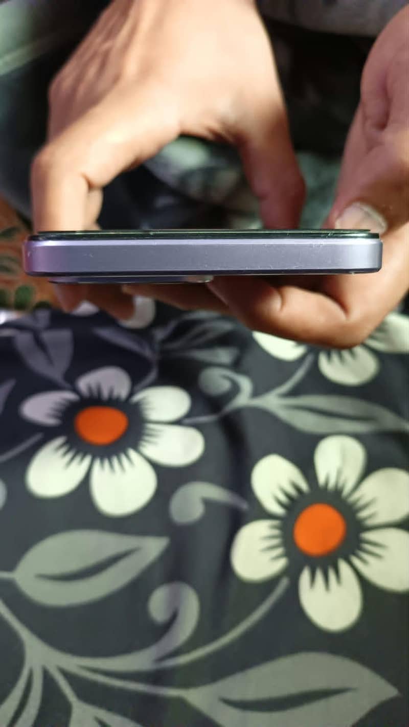 Realme C85 pro 4