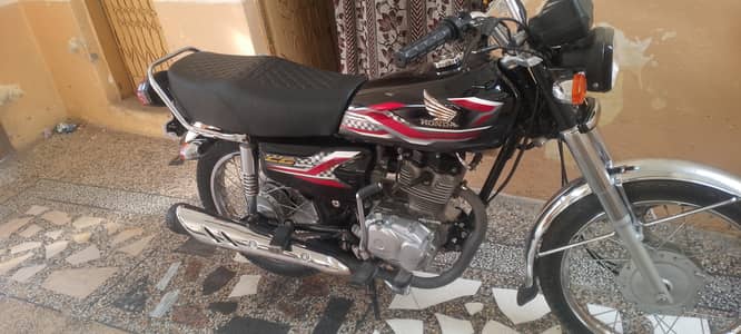 Honda 125 23/24 all Panjab number