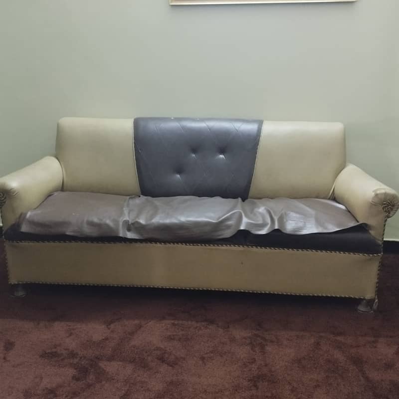 Used Sofa Set – 3 Seater + 2 Single Sofas | Good Condition 0