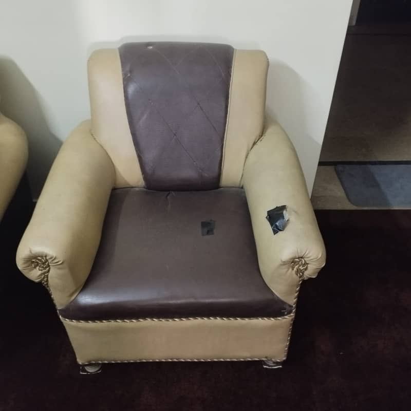 Used Sofa Set – 3 Seater + 2 Single Sofas | Good Condition 2