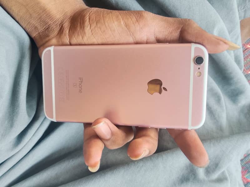 Apple iPhone 6S 5