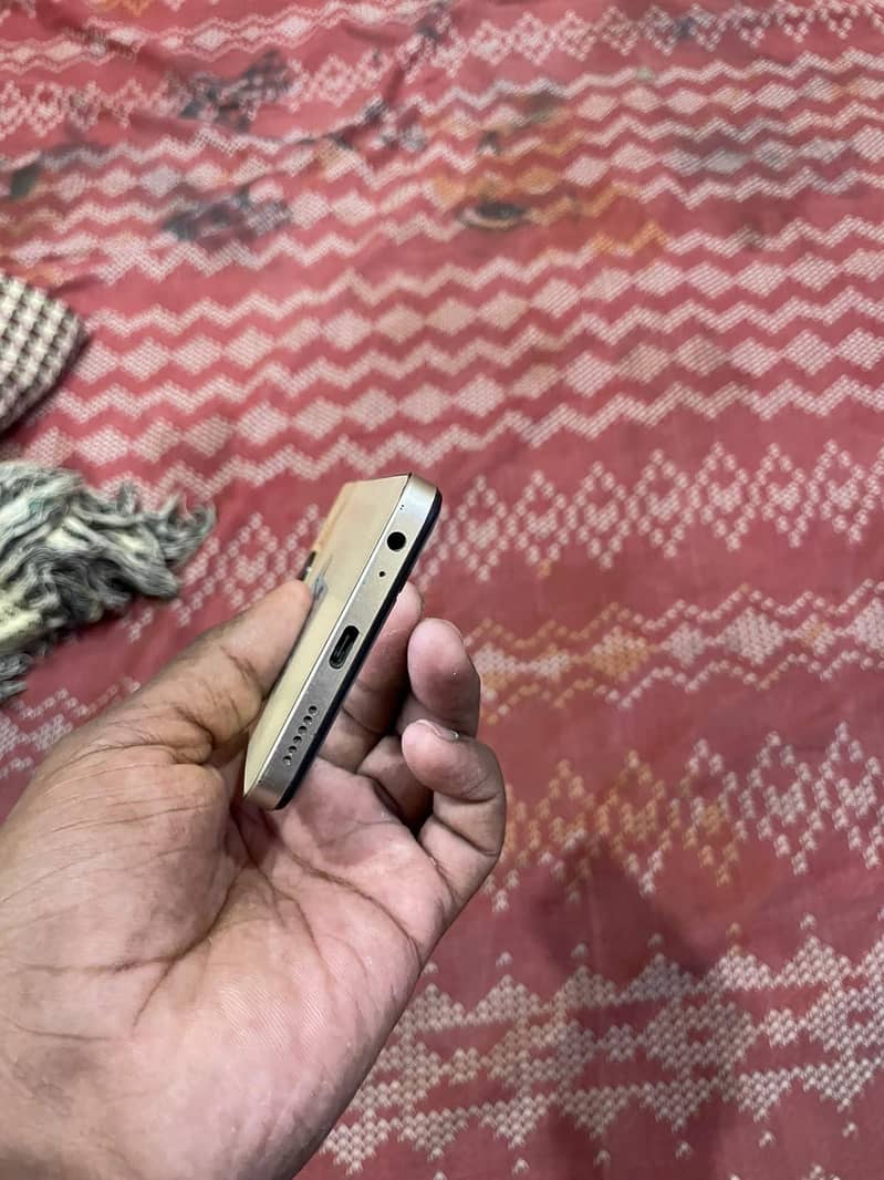 Infinix Smart 8 5