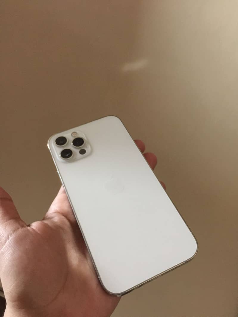 Apple iPhone 12 Pro 0