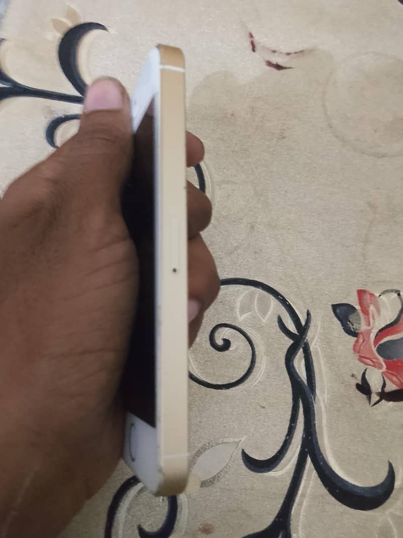 Apple iPhone SE 2