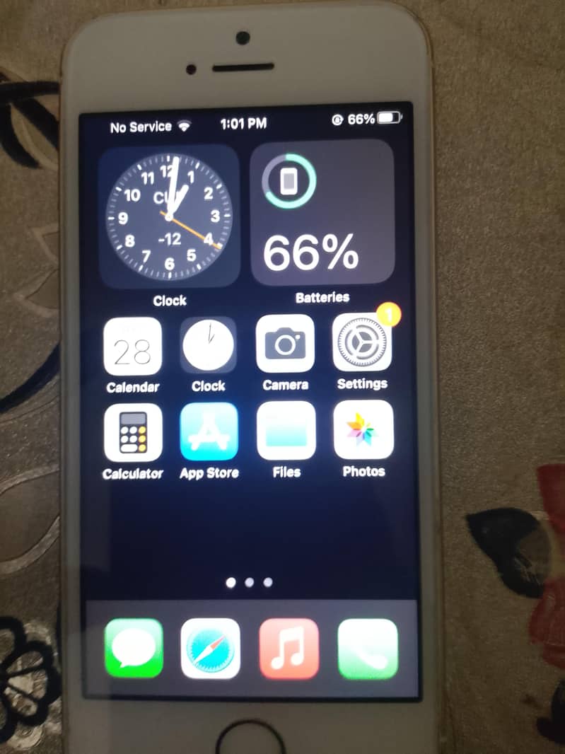 Apple iPhone SE 6
