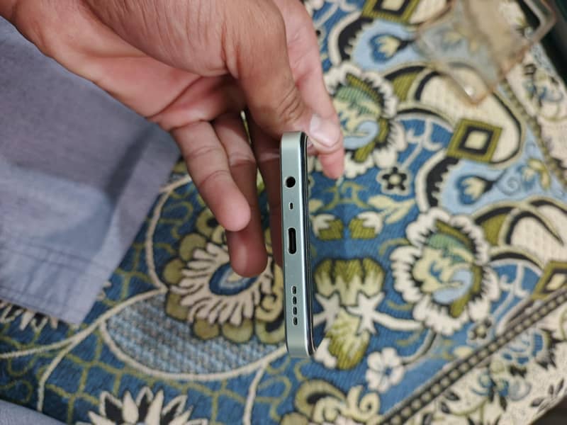 Realme Note 60x 3