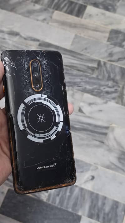 One Plus 7T Pro McLaren 12/256 single sim all okay hai