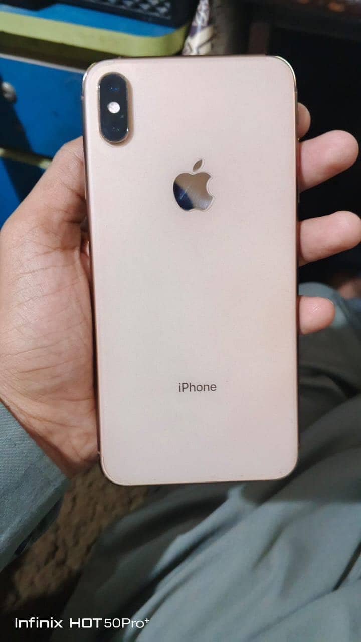 Apple iPhone XS Max 0