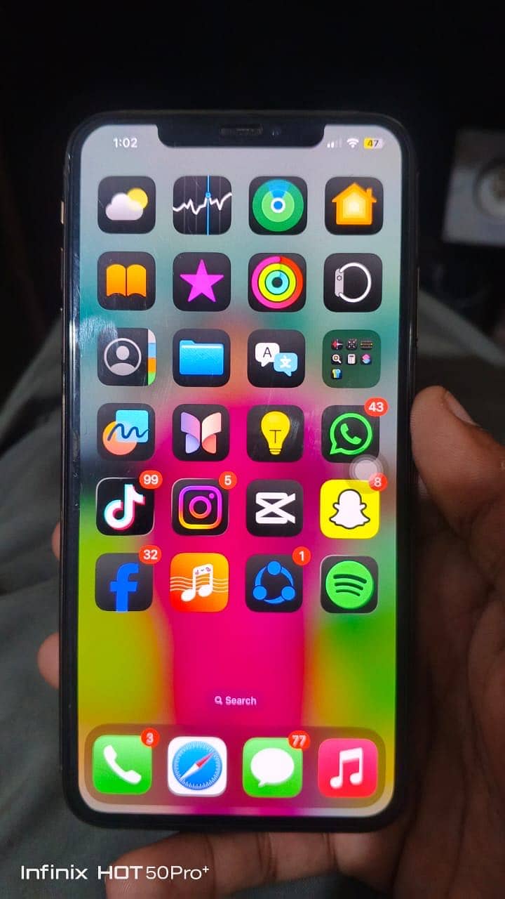 Apple iPhone XS Max 1