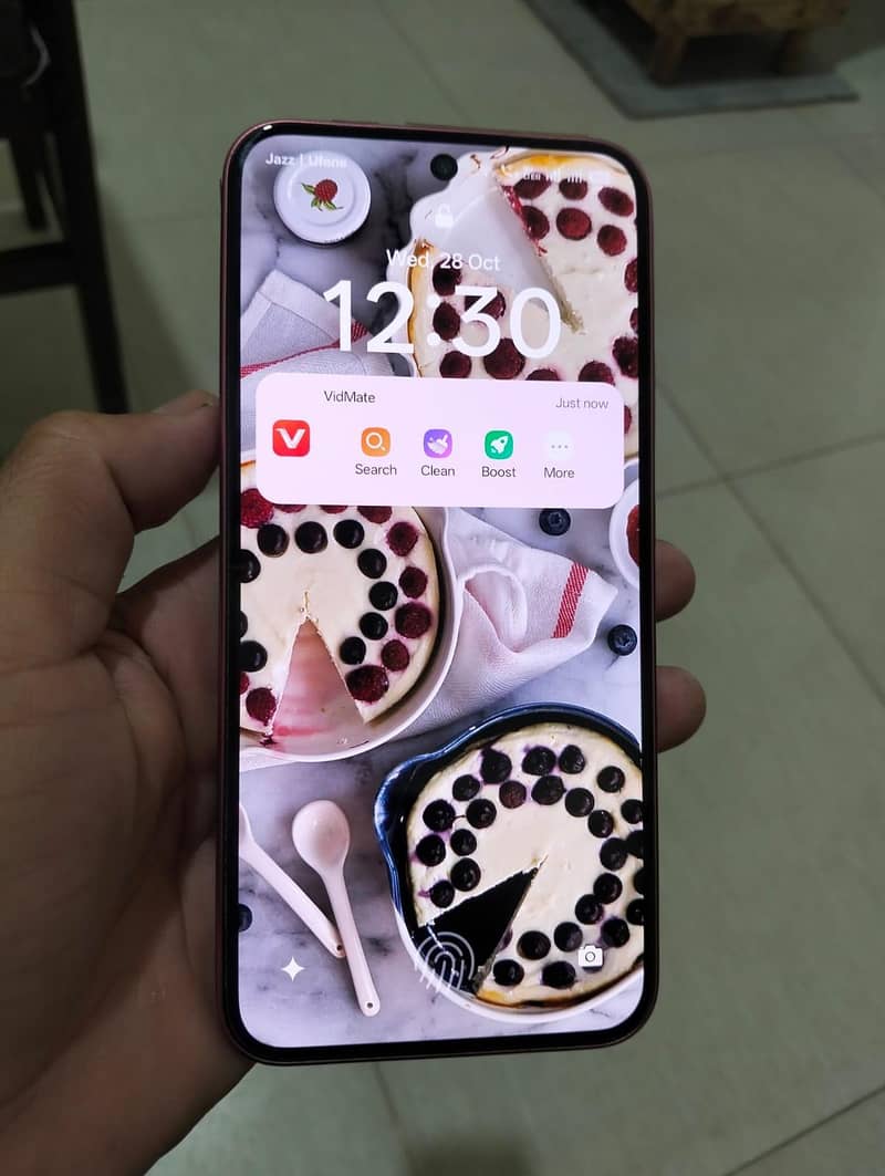 Oppo A6 Pro 0