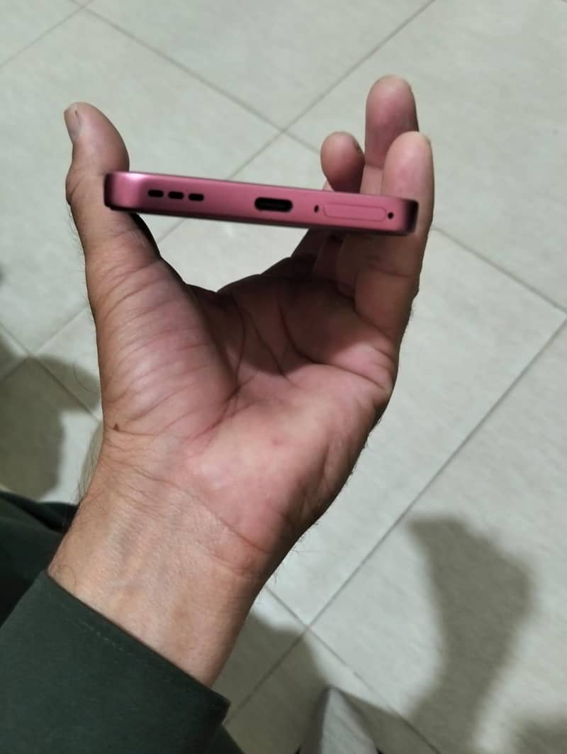 Oppo A6 Pro 6