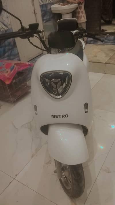 electric scooty