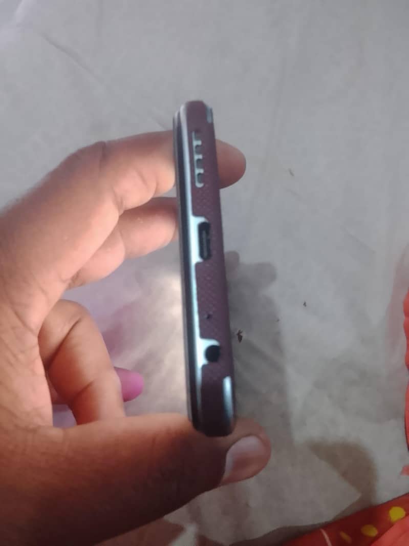 Infinix Smart 9 4