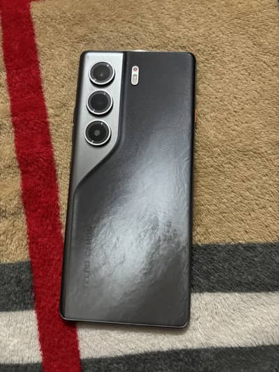 Tecno CAMON 40 Pro