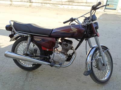 Honda 125 Antique bike